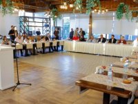 Başkan Büyükkılıç ve Akar, Şehit Aileleri, Gaziler ve Aileleri ile Buluştu