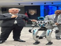 Başkan Palancıoğlu insansı robot MEGA’yı tanıttı