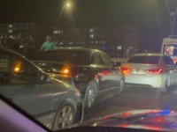 4 aracın karıştığı zincirleme kazada 2 yaralı