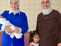 Fatma Çolakbayrakdar, Kocasinan’da sosyal destek alan aileleri ziyaret etti
