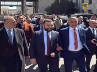 MHP’DE CEMİL DEMİREL YERİNİ KORUDU