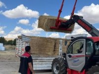Bünyan’da yangında samanları yanan yetiştiriciye destek