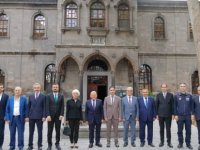 Başkan Büyükkılıç, Kayseri Kent Konseyi’nin yeni yönetimini ağırladı