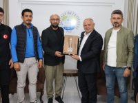 İHH Yahyalı Temsilciliğinden Başkan Esat Öztürk’e Ziyaret