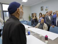 Alzheimer Hastalarının takibi için akıllı bileklik