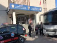 Kayseri’de 5 masaj salonlarına fuhuş operasyonu: 10 kişi tutuklandı