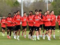 Futbolcularımızın mücadelesi bizi buraya getirdi
