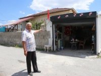 İlhan Altun: Buraya gelenlere Neşeli gelin Derdinizi, kederinizi arabanızda bırakın