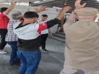 Kayseri’de vatandaşlar, emekliler kafeteryasında jimnastik yaptı