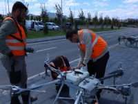Kayseri Büyükşehir’den park ve mesire alanlarında drone ile ilaçlama hizmeti