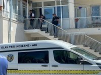 Üvey kızını tüfekle yaraladıktan sonra yaşamına son verdi