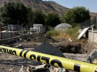 Altınoluk mahallesinde üzerine toprak kayan işçi yaralandı