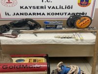 Kayseri’de izinsiz kazı yapan 4 kişi yakalandı