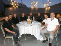 Başkan Dirgenali,futbolcular ile barbekü partisinde bir araya geldi