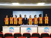 Kayserispor yeni transferlerini tanıttı