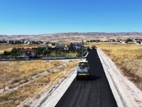 BARSAMA’DA ASFALT ÇALIŞMASI TAM GAZ DEVAM EDİYOR