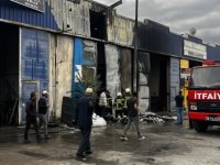 Kayseri'de 3 iş yeri yangında zarar gördü