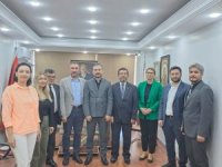 Kenanoğlu'ndan Eczacılar günü mesajı