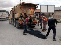 Başkan Büyükkılıç,CHP'nin Akkışla belediyesinin yollarını cıncık gibi yaptırdı