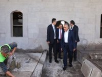 Başkan Büyükkılıç, restore edilen Tasmakıran Cami’nde incelemelerde bulundu