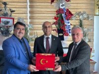 CHP KAYSERİ MİLLETVEKİLİ AŞKIN GENÇ'TEN PAZARCILAR ODASINA ZİYARET