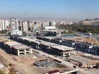 Melikgazi'de 120 adet bahçeli ev projesini hızla tamamlıyor