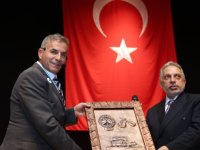 “MUSTAFA YALÇIN’I KLONLAYIP İZMİR’E GÖTÜRMEK İSTİYORUM”