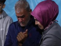 ÜNİVERSİTE KAMPÜSÜNDE ÖLDÜRÜLEN MELİHA'NIN AİLESİNİ ZİYARET ETTİ