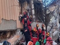 Gebze'de bina çöktü; kurtarma çalışması başlatıldı