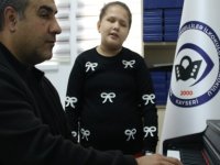 'Absolut kulak'a sahip olan görme engelli Hira'nın hedefi, müzik öğretmeni olmak