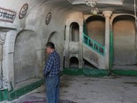 Baraj suyu altında kalan mahallenin kayadan oyma asırlık camilerinin turizme kazandırılması isteği(