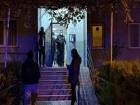 İlaçlattığı evinde ölü olarak bulundu