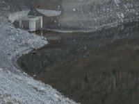 Yeşilhisar'da Barajda su çekildi, 58 yıllık dede toprağı gün yüzüne çıktı