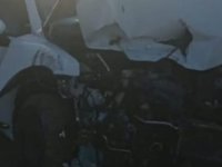 Yeşilhisar ilçesinde otomobil ile traktör çarpıştı: 2 yaralı