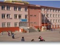 Kayseri’de okulda fenalaşan 2’nci sınıf öğrencisi, hayatını kaybetti