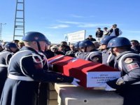 Uzman Çavuş ve 6 aylık hamile eşi, Kayseri'de toprağa verildi