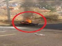 Devrilip alev alan motosikletin sürücüsü yaralandı