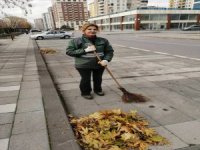 GÜL PARKA KADIN ELİ DEĞDİ