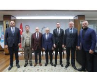 Başkan Büyükkılıç'a MHP Kayseri Heyetinden Ziyaret