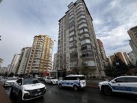 Emekli başçavuş İlhan,tartıştığı apartman görevlisinin eşi Melek Gül'ü öldürdü