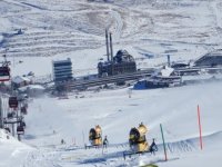 Erciyes Kayak Merkezi, suni karlama ile sezona hazırlanıyor