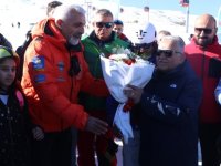 Erciyes Kayak Merkezi'nde yeni sezon, resmi törenle açıldı