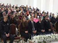 Yeşilhisar’da, ‘en iyi narkotik polisi anne ve bağımlılıkla mücadele’ konferansı