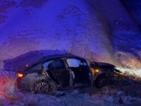 Kayserili vatandaş Nevşehir'de otomobil ile tarlaya uçtu: 4 yaralı