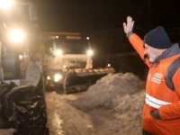 Kocasinan'da karla mücadele sürüyor