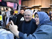 Büyükkılıç'tan Sivas Caddesi'nde Esnaf ve Vatandaşlarla 'Tatlı' Buluşma