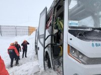 Kayseri'de midibüs şarampole kaydı: 22 yaralı