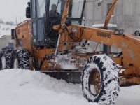 Büyükşehir ekipleri, kırsaldaki 24 mahalle yolunu ulaşıma açtı