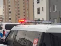 Kendini astı ekiplerin müdahalesiyle hayata tutundu