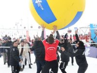 Başkan Büyükkılıç, Kış Spor Festivali'nde Duyurdu: Erciyes'te 3 Milyon Ziyaretçi Aşıldı